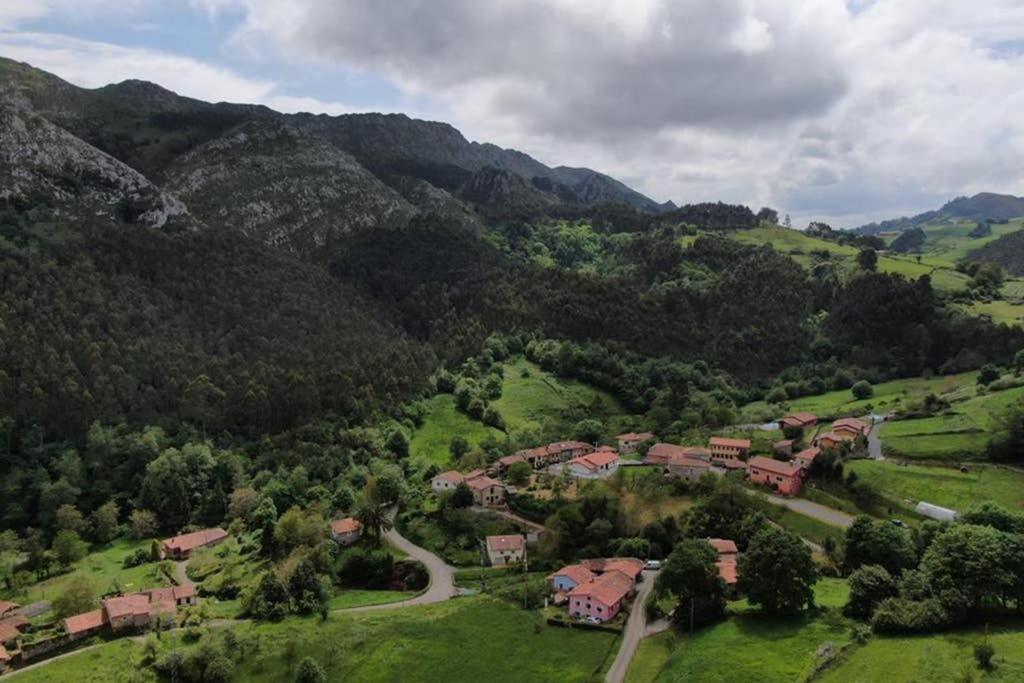 La Vierta Casa Rural Agroturismo Ribadesella Ngoại thất bức ảnh